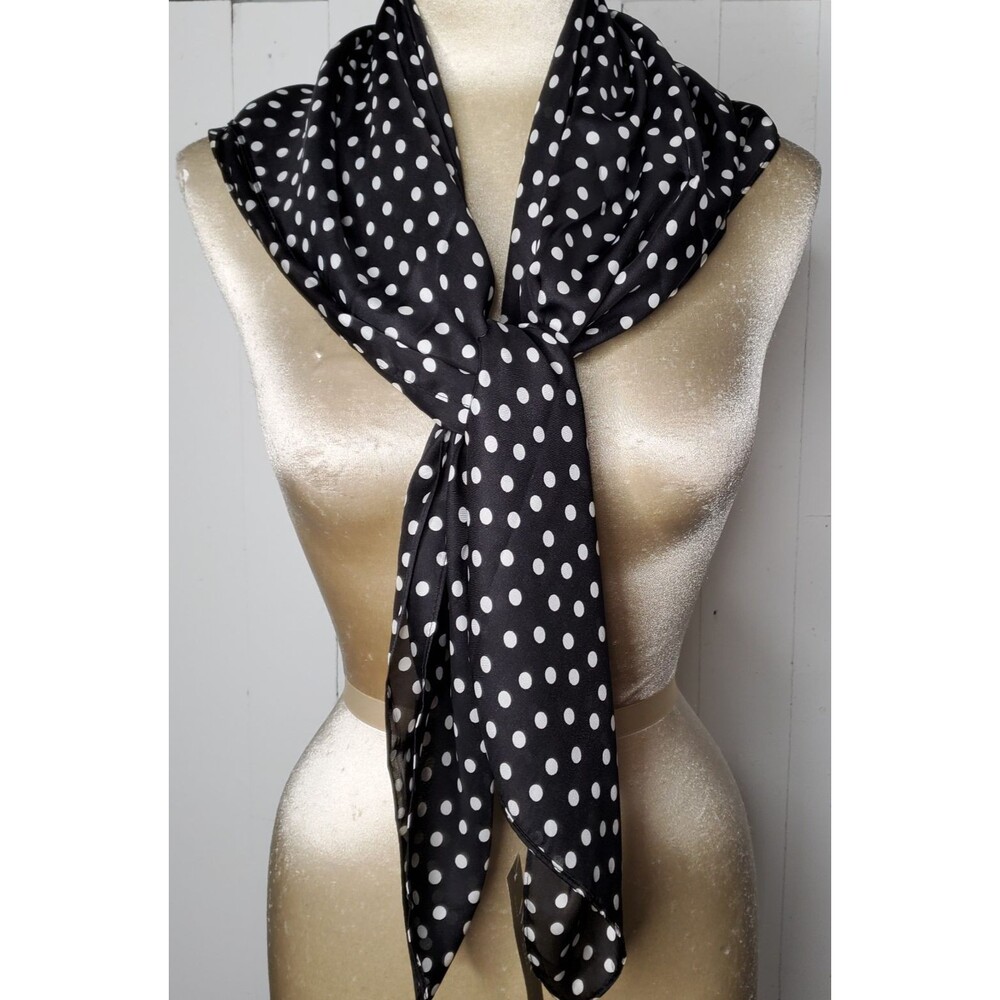White House Black Market WHBM Scarf Polka Dot 37" Square Classic NEW w TAGS
